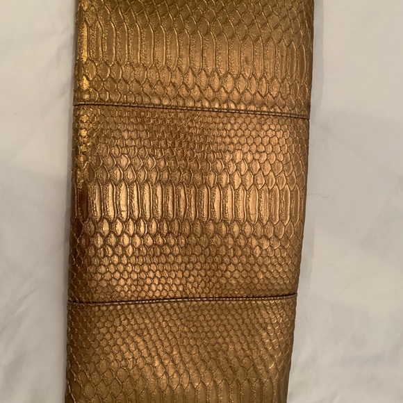 Bronze clutch - Picture 3 of 3